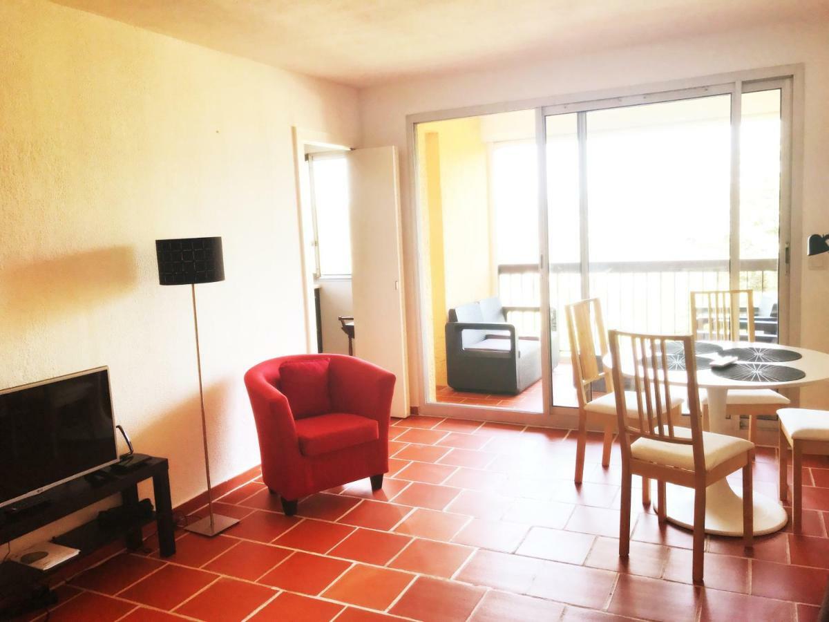 Les Terrasses Apartment Cassis Bagian luar foto
